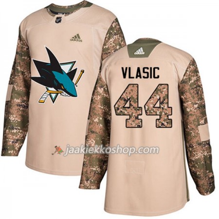 Miehille NHL San Jose Sharks Pelipaita Marc-Edouard Vlasic 44 Adidas 2017-2018 Camo Veterans Day Practice Authentic